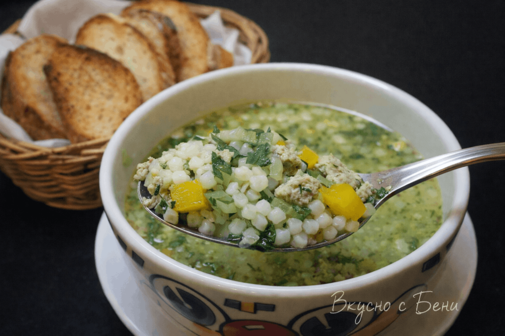 Супа с кус-кус, зеленчуци и кайма